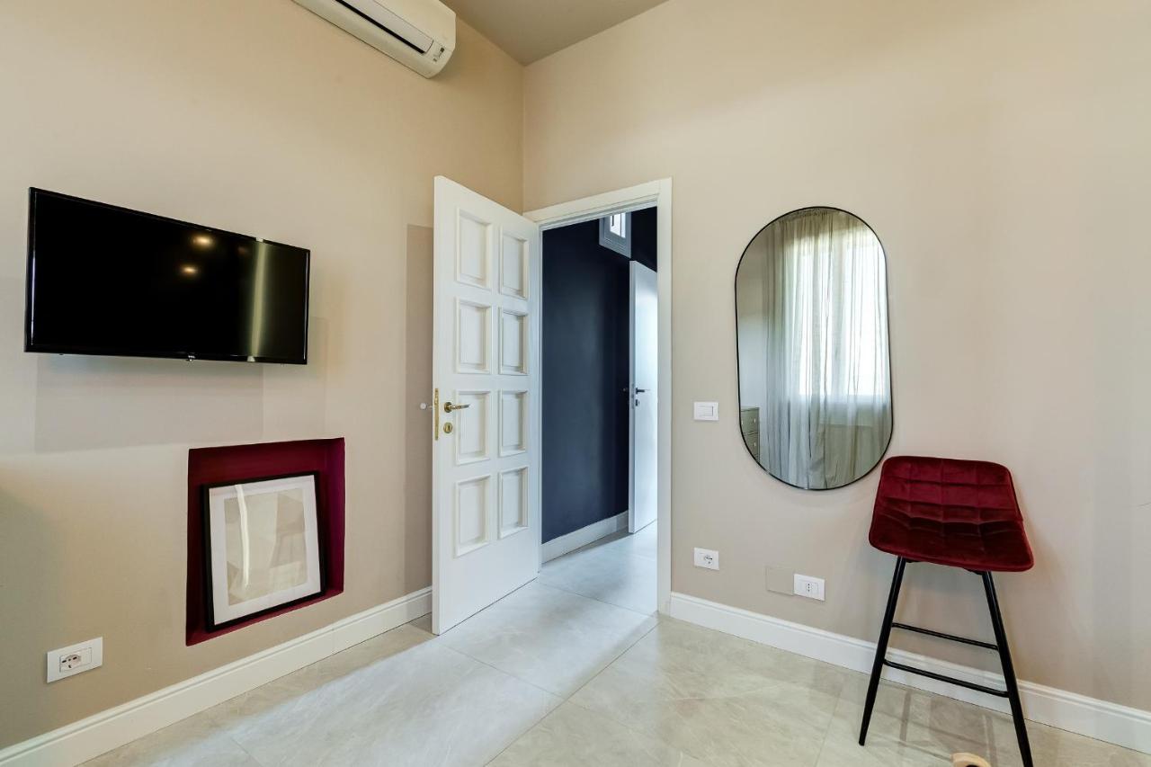 Vivilo Roma Trevi - Luxury Experience - Private Jacuzzi On Terrace - Insane View Hotel Екстериор снимка