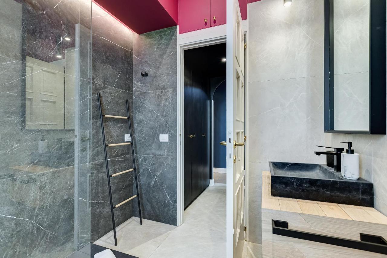 Vivilo Roma Trevi - Luxury Experience - Private Jacuzzi On Terrace - Insane View Hotel Екстериор снимка